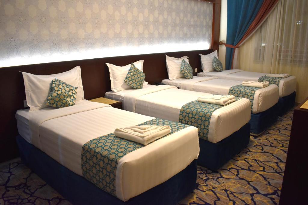 Manazel Al Falah Golden Hotel